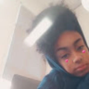 Meet your Posher, Alia